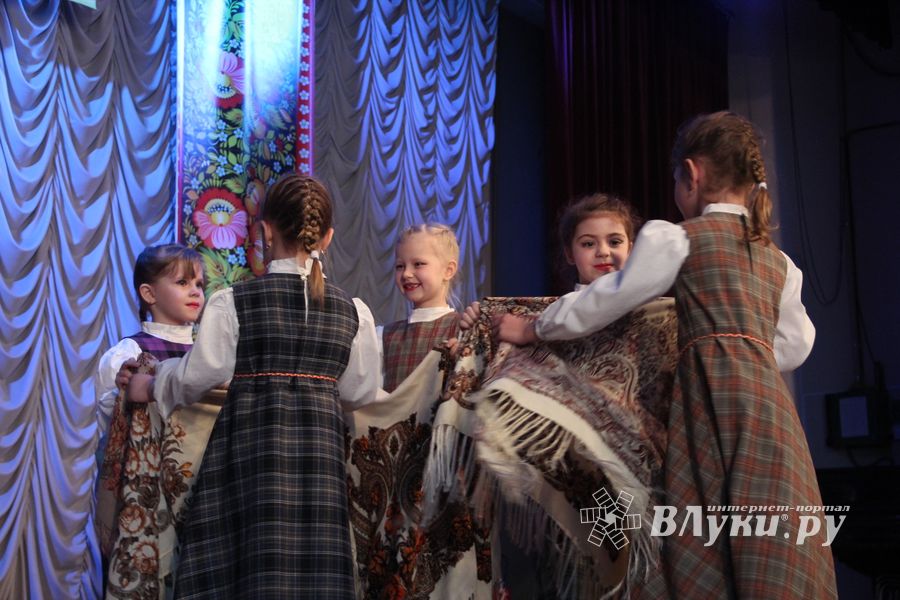 «Великолукская Веснянка»: детские сады 