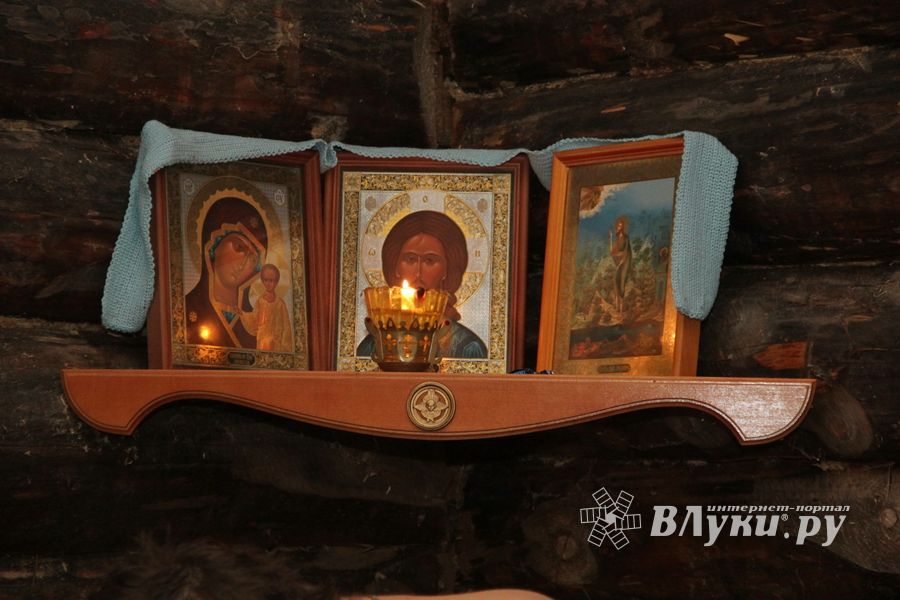 Крещенские омовения великолучан (фото)