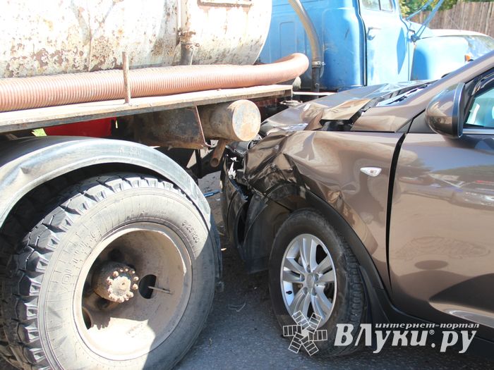 ДТП на перекрёстке Сибирцева/Р.Люксембург (ФОТО)