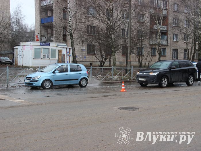 ДТП на перекрёстке Дружбы-Гоголя (ФОТО)