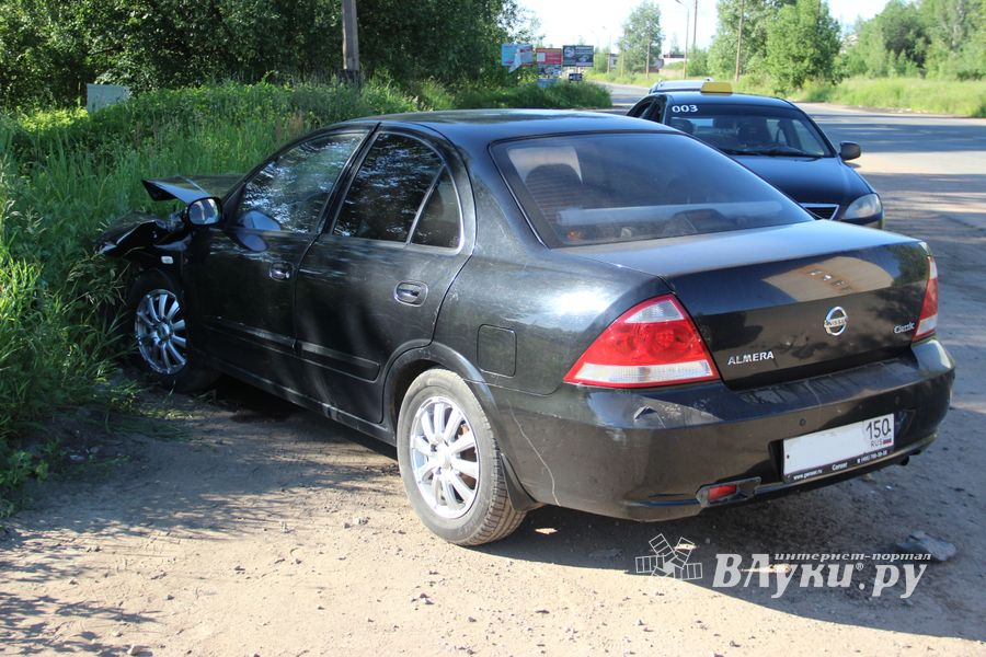 ДТП с участием трёх автомобилей на улице Гоголя (ФОТО)