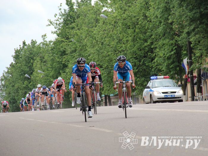 Гонка-критериум по велосипедному спорту