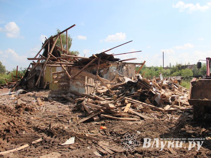 Здесь будет въезд на путепровод (ФОТО)