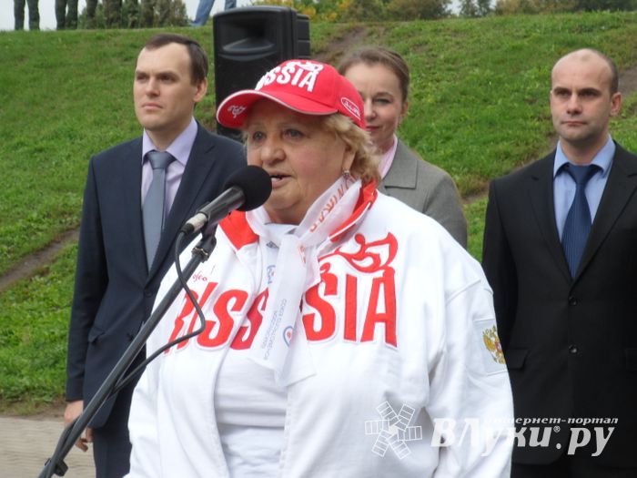 Великие Луки встретили олимпийских чемпионов (ФОТО)