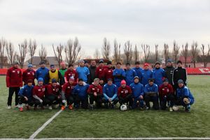 Боевая ничья в памятном футбольном матче (ФОТО)