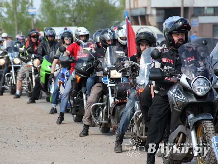 В Великих Луках прошло открытие мотосезона (ФОТО)