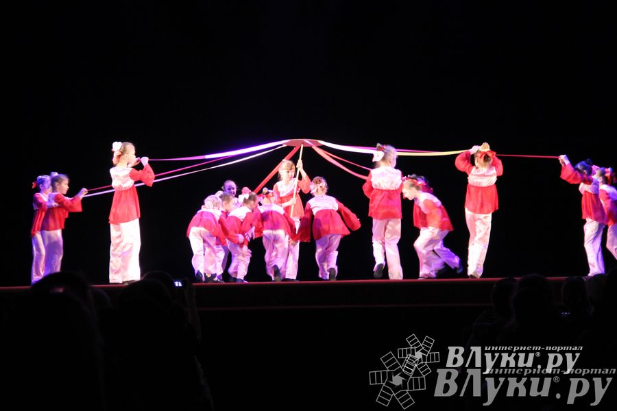 «Великолукская веснянка»