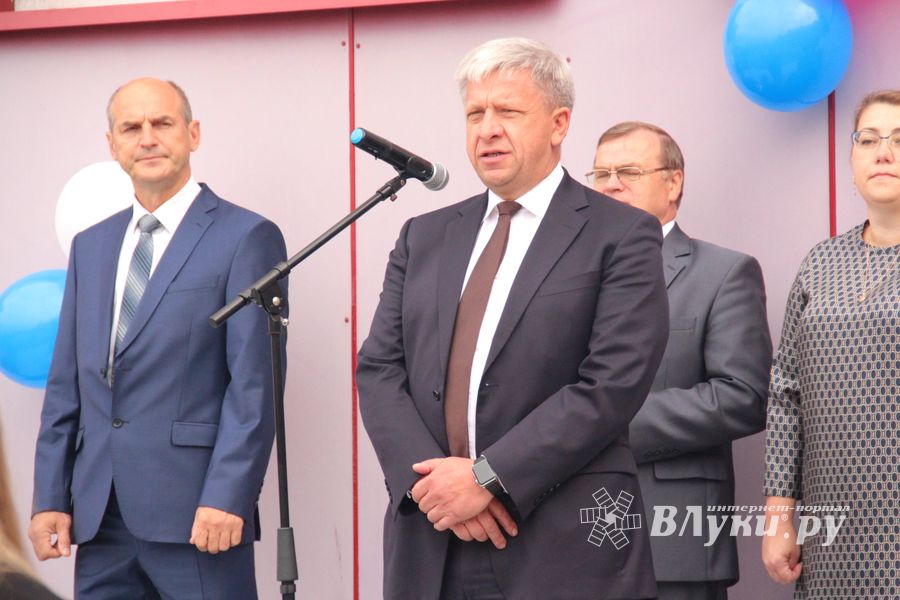 ВГСХА встретила первокурсников пирогами (ФОТО)