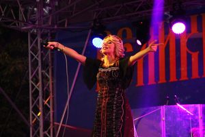 Людмила Чурсина и Пелагея поздравили Великие Луки с 850-летием (ФОТО)