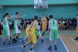 В Великих Луках состоялся финал «Кэс-Баскет»