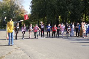 Легкоатлетический осенний кросс прошел в Великих Луках (фоторепортаж)
