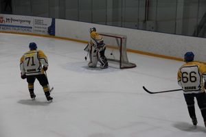 Матч в рамках Регионального Чемпионата НХЛ прошел в «Айсберге» (ФОТО)