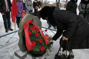 В Великих Луках почтили память подпольщиков