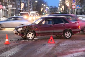 В Великих Луках столкнулись Ауди и ВАЗ (ФОТО)