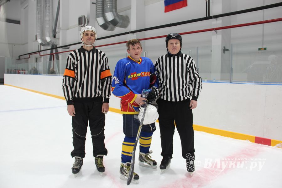 ХК «ЛукиСпорт» обыграл псковскую «Гвардию» по буллитам (ФОТО)