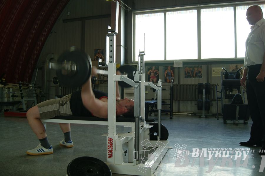 Соревнования по Русскому жиму штанги