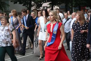 Великолукской «Бригантине» пришлось поплавать под дождём (ФОТО)