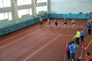 В Великих Луках легкоатлеты закрывают зимний сезон (ФОТО)