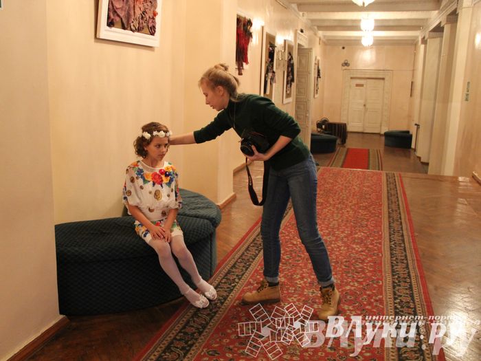 Фотосессия финалисток конкурса «Маленькая красавица Великие Луки 2014»