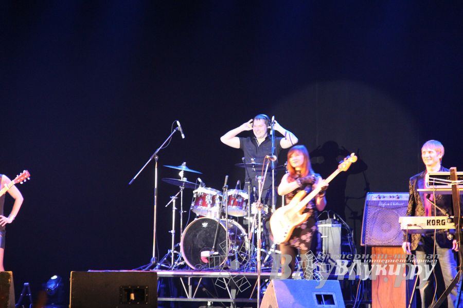 Концерт Евгения Григорьева прошел в Великих Луках