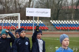 В Великих Луках прошел международный детский турнир по футболу «Наши надежды»