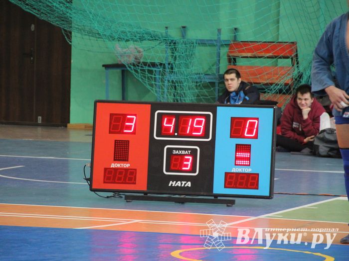 В Великих Луках - время жарких схваток (16+) (ФОТО)