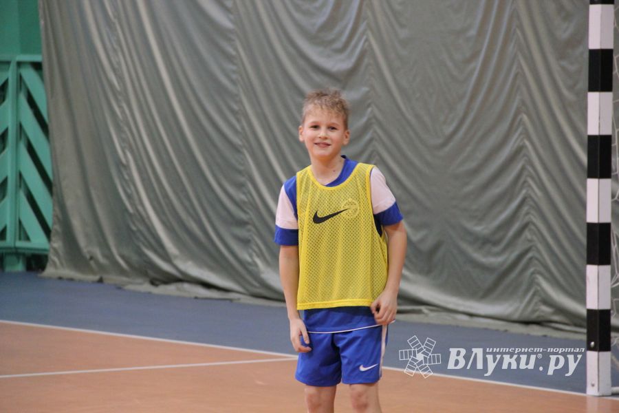 Новогодний футбол