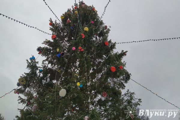 Михаил Ведерников подписал распоряжение об обеспечении безопасности в регионе на новогодние и рождественские праздники