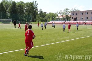 «Кожаный мяч» в Великих Луках. Зона ЮГ