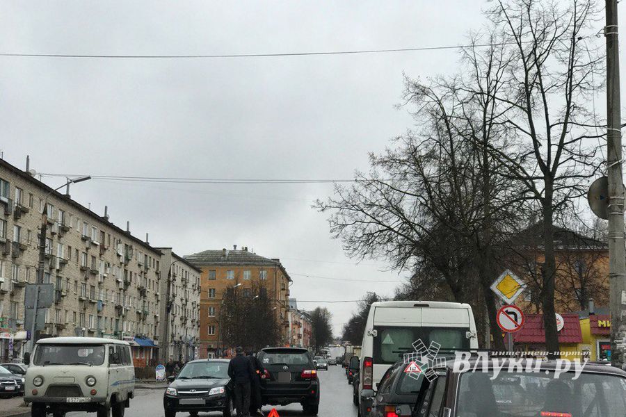 ДТП на Смоленском (ФОТО)