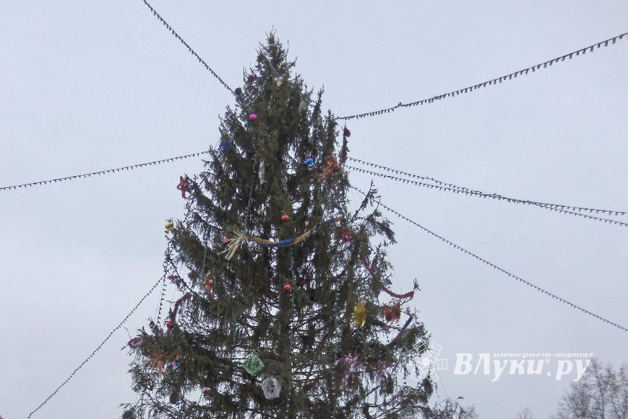 Город готовится к Новому году