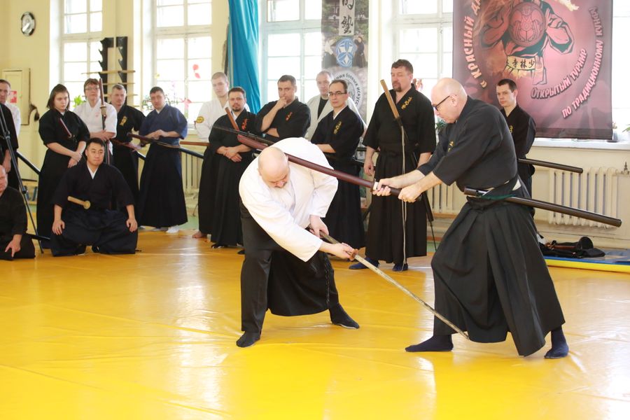Великолукские последователи иайдзюцу выдержали сложный экзамен (ФОТО)