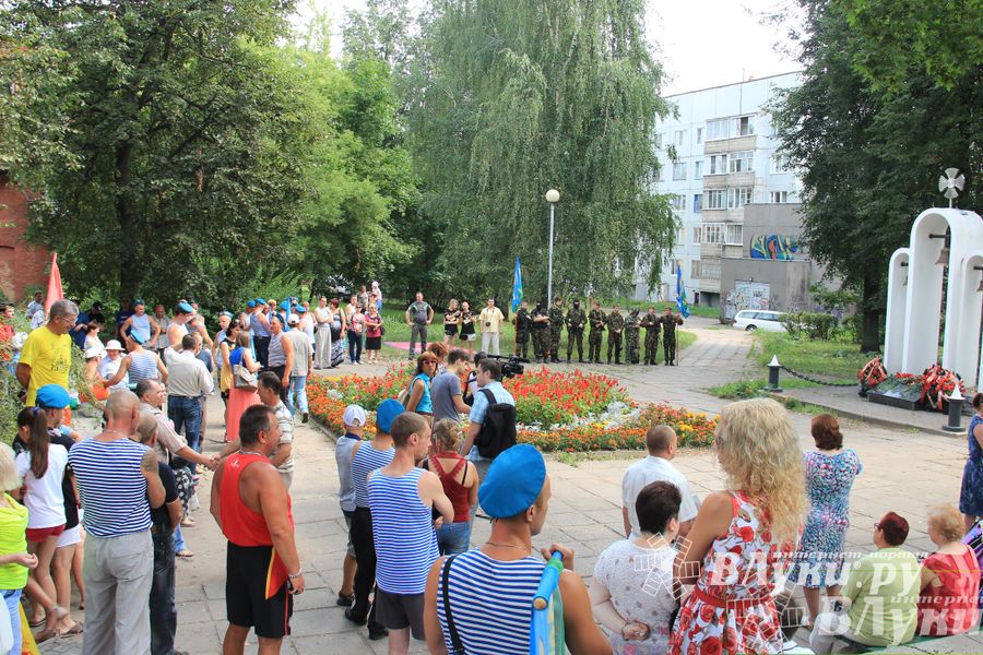 День ВДВ в Великих Луках
