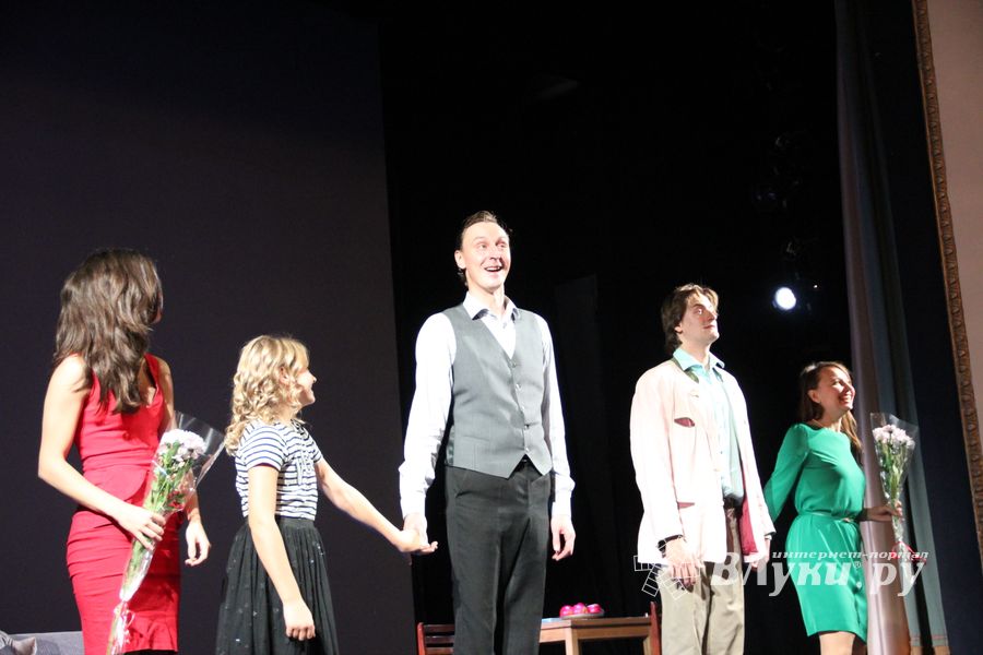 Нестандарт на сцене Великолукского драмтеатра