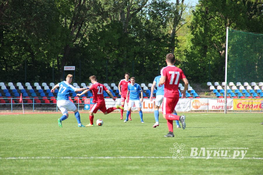 Великолучане проиграли последний домашний матч дебютного сезона (ФОТО)