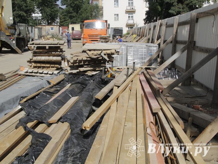 Пресс-тур по великолукскому драмтеатру (ФОТО)