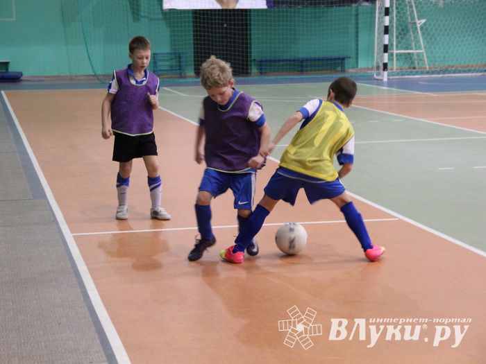 Новогодний футбол