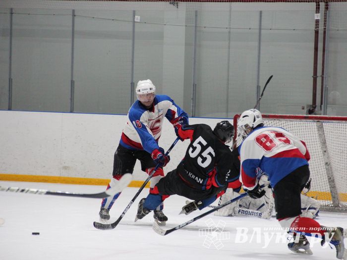 Великолучане уступили красногородцам поездку в Сочи (ФОТО)