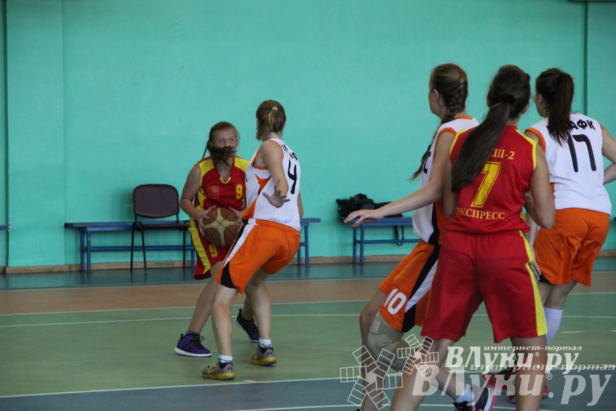 Кубок г. Великие Луки 2014 по баскетболу (фото)