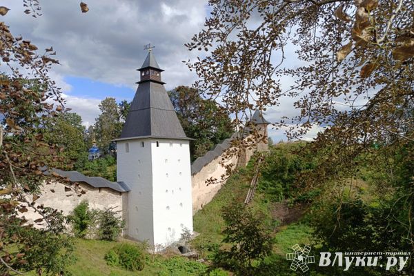 Популярные маршруты для путешествий по Псковской области предлагает национальный туристический портал