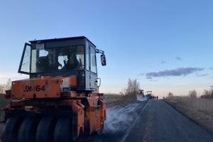 В Великолукском районе идёт ремонт дорог (ФОТО)