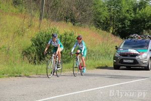 ВЛуки.ру: Состоялся Чемпионат и Первенство России среди девушек по велоспорту в парной гонке.