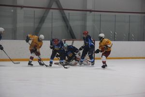 В великолукском «Айсберге» прошли матчи Чемпионата Псковской области по хоккею (ФОТО)
