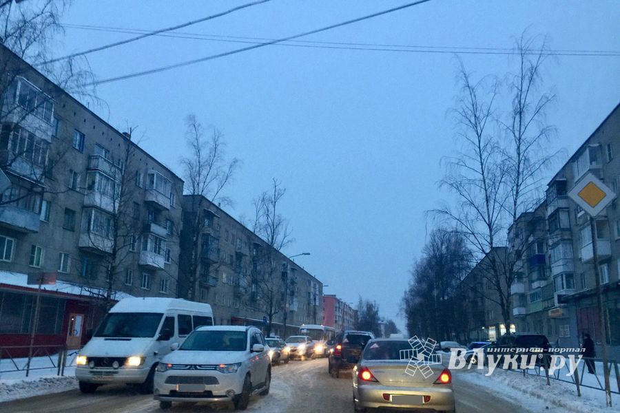 ФОТОФАКТ: ДТП в Великих Луках