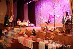  Рождественский концерт ансамбля «Заряница» прошел в Великих Луках (фото)