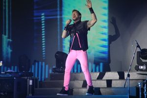 В Великих Луках состоялся концерт Сергея Лазарева