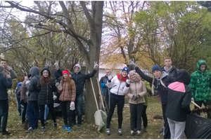 Коллектив ВЛГАФК принял участие в осеннем месячнике по благоустройству территорий (ФОТО)