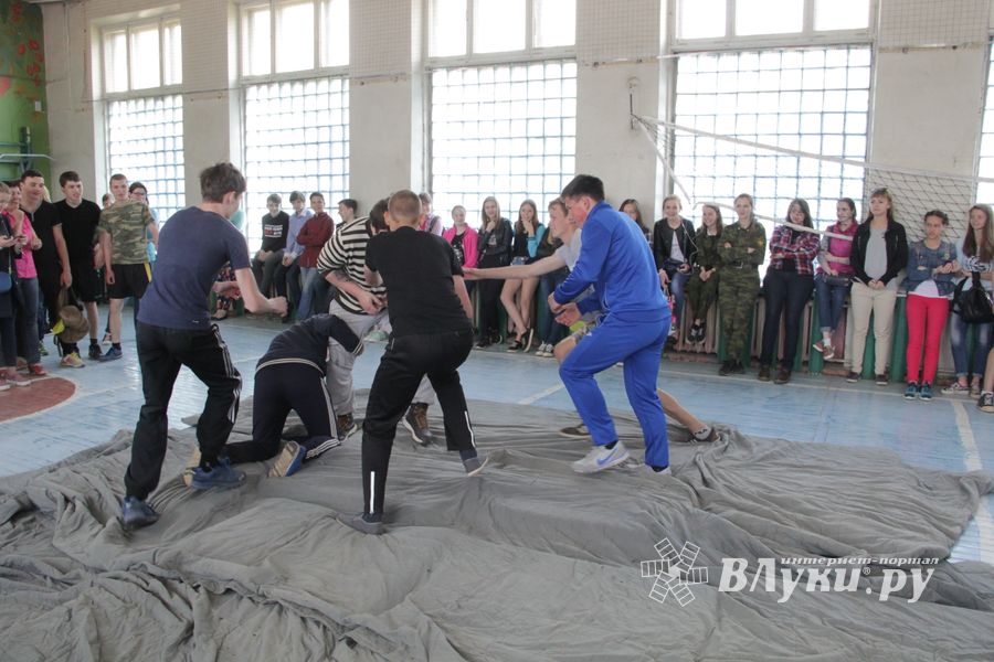 В 10 лицее прошла игра «Освобождение заложников» (ФОТО)