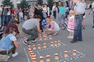 «Свеча памяти» в Великих Луках (ФОТО)