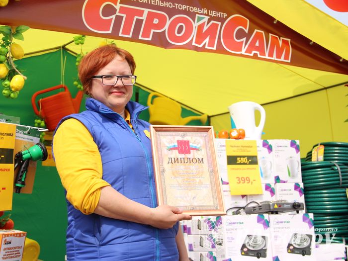 СТЦ «СтройСам» порадовал великолучан на универсальной ярмарке «Весна-2018» (ФОТО)